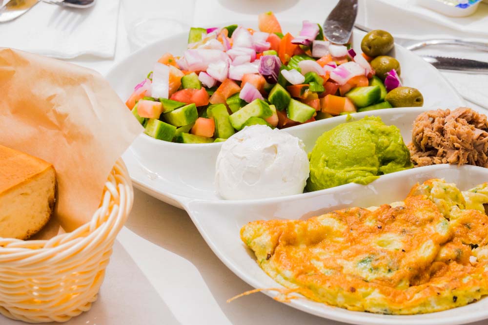 Meals & Nutrition